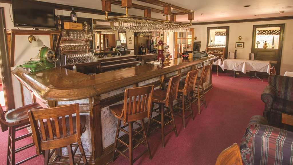 The Lucerne Inn Dedham Restaurant foto
